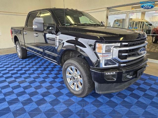 2022 Ford F-250 Super Duty Platinum's photo