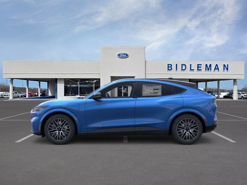 2025 Ford Mustang Mach-E Premium photo 3