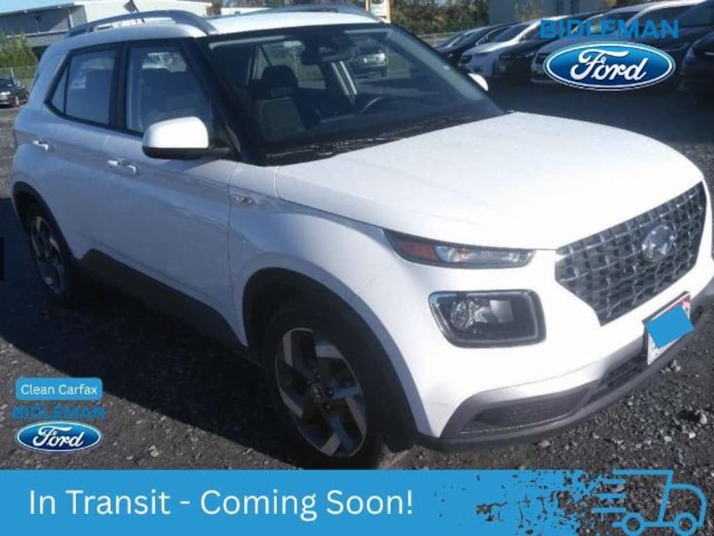 Used 2024 Hyundai Venue SEL SUV