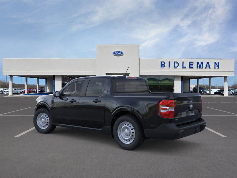 2025 Ford Maverick XL photo 2