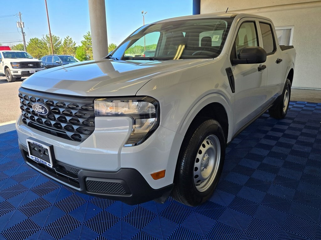 2025 Ford Maverick XL photo 3