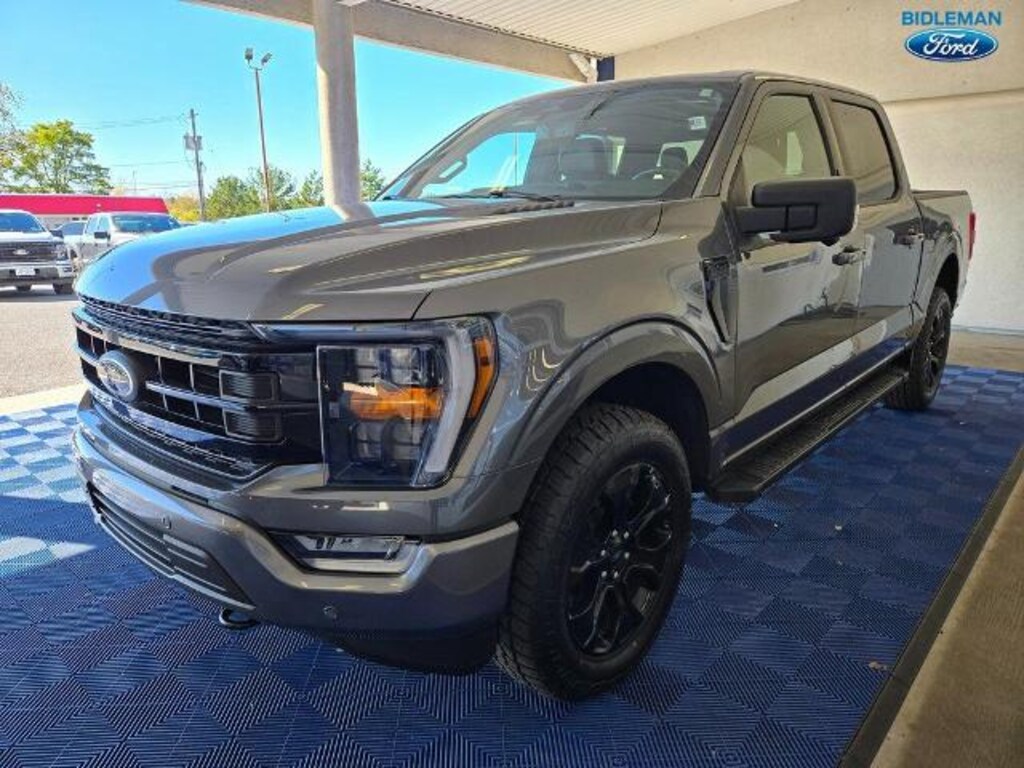 Used 2022 Ford F-150 XLT Crew Cab Truck