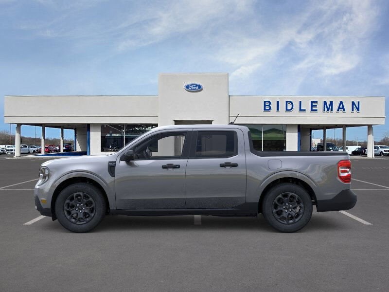 2025 Ford Maverick XLT photo 2
