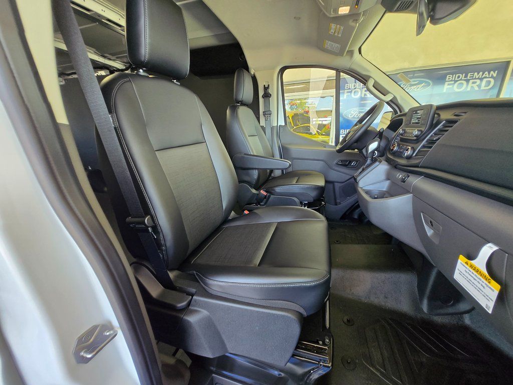 2025 Ford Transit Van Base - Photo 24