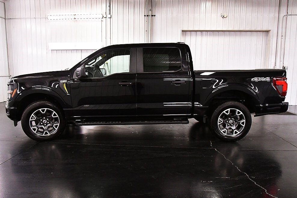 2024 Ford F-150 STX photo 4