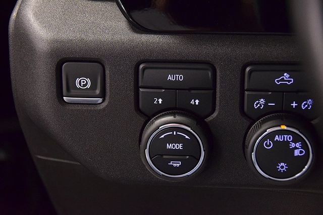 2025 Chevrolet Silverado 1500 LT - Photo 22