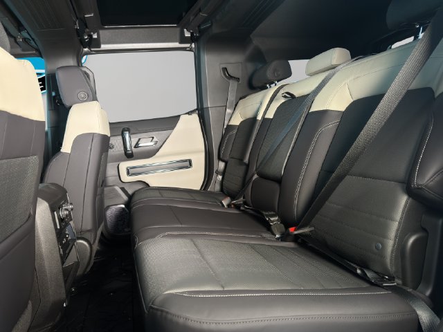 2026 GMC HUMMER EV 2X - Photo 23
