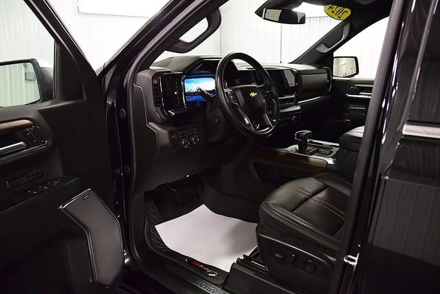2024 Chevrolet Silverado 1500 High Country - Photo 17
