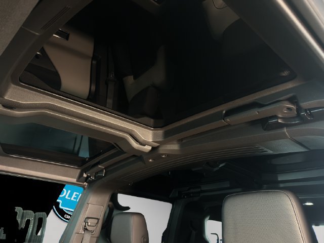 2026 GMC HUMMER EV 2X - Photo 15