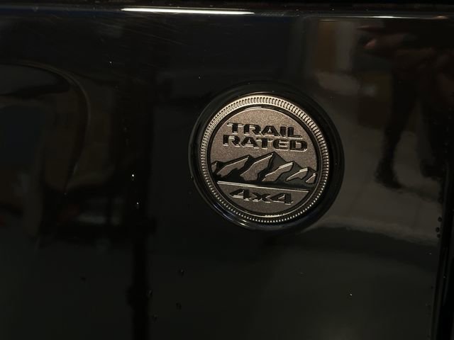 2025 Jeep Wrangler 4-Door Sahara - Photo 22