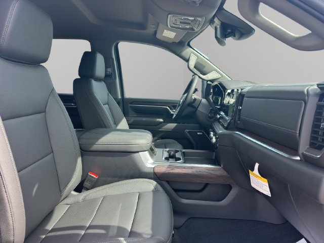 2026 GMC Sierra 2500HD SLT - Photo 17