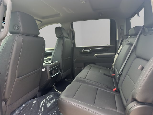 2026 GMC Sierra 2500HD SLT - Photo 14