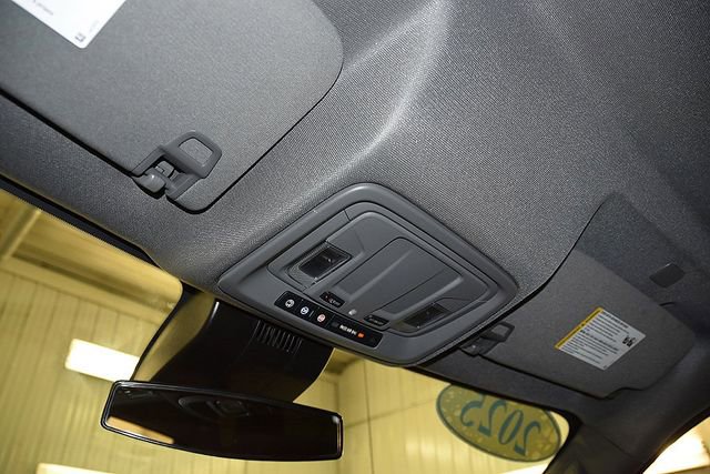 2025 Chevrolet Silverado 1500 LT - Photo 27