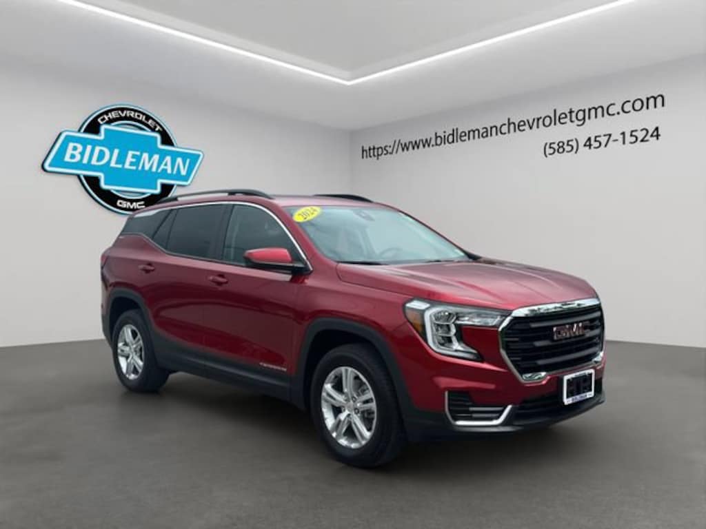 Used 2024 GMC Terrain SLE SUV