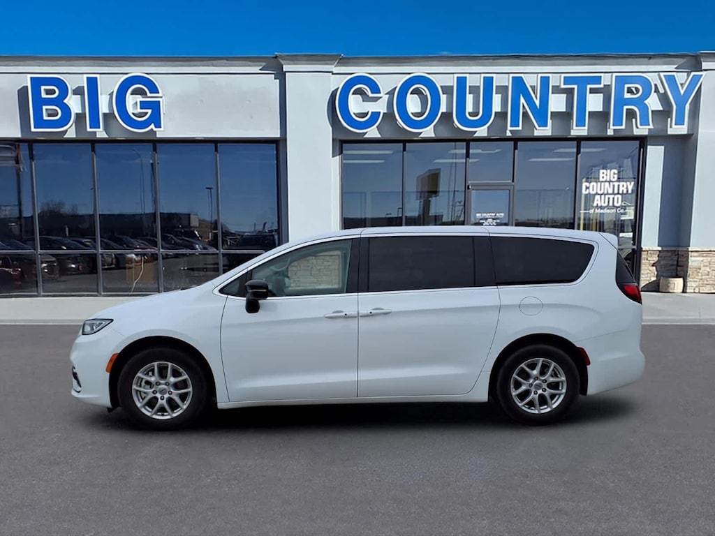 Used 2024 Chrysler Pacifica Touring L Van Passenger Van