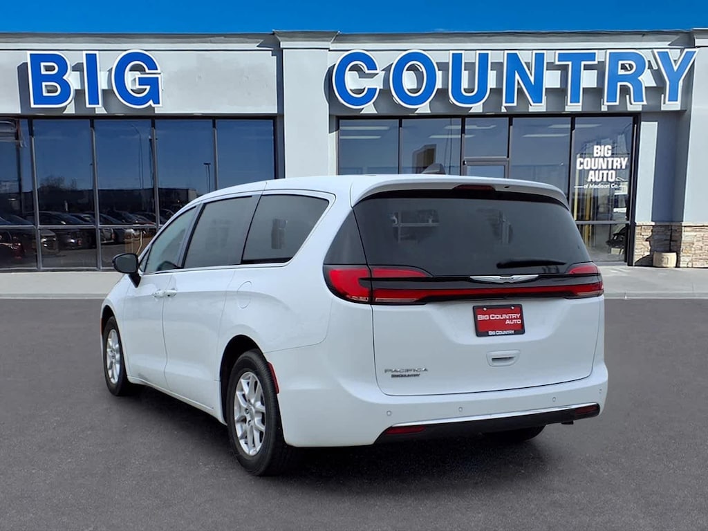 Used 2024 Chrysler Pacifica Touring L Van Passenger Van