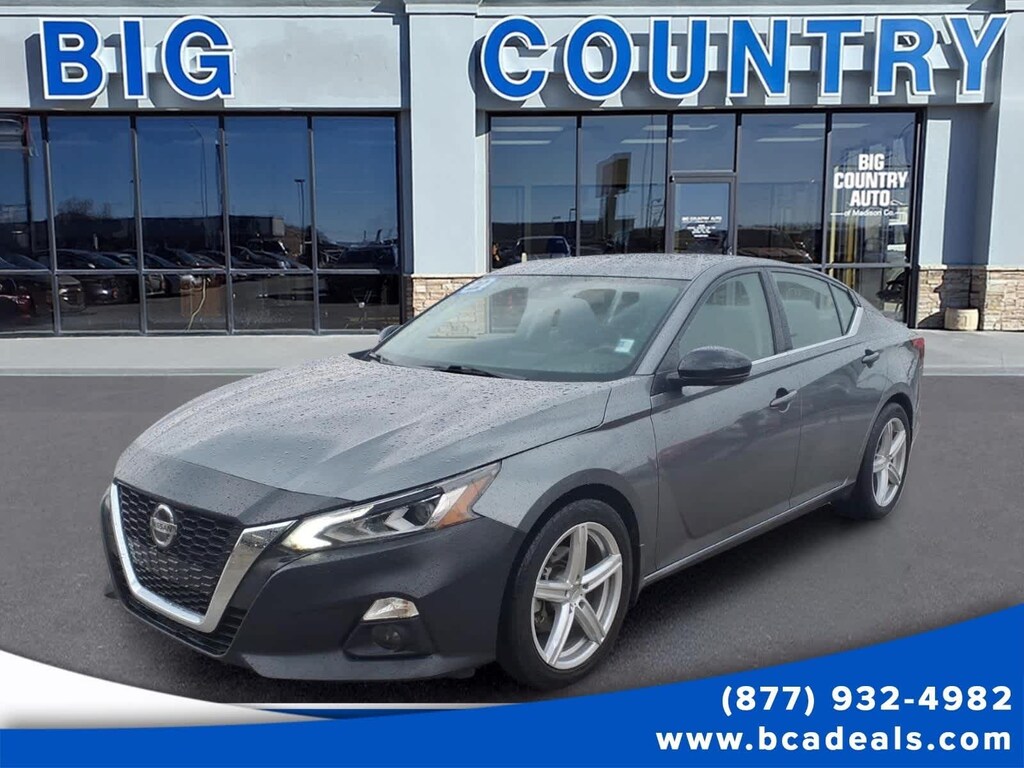 Used 2022 Nissan Altima 2.5 SR Sedan