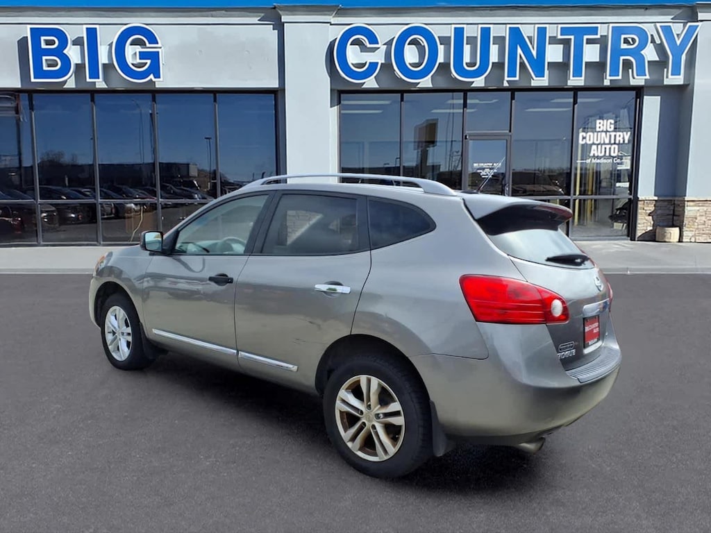 Used 2013 Nissan Rogue SV SUV