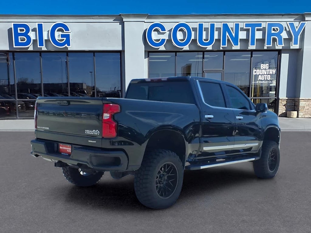 Used 2024 Chevrolet Silverado 1500 High Country Truck Crew Cab