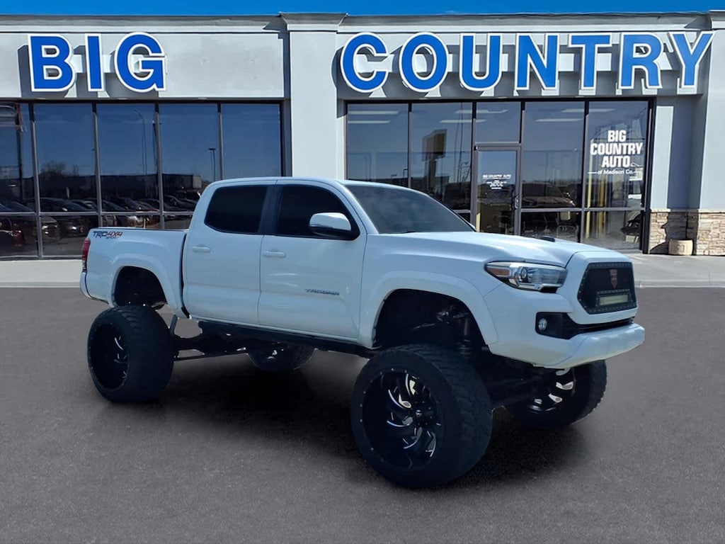 Used 2017 Toyota Tacoma TRD Sport V6 Truck Double Cab