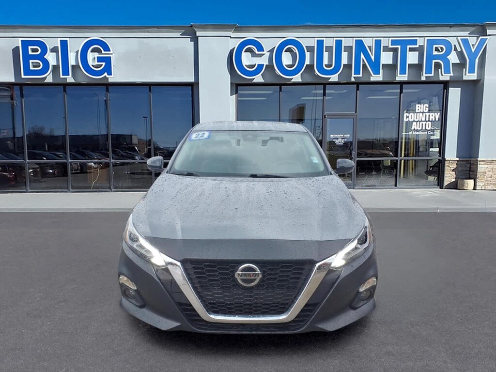 Used 2022 Nissan Altima 2.5 SR Sedan