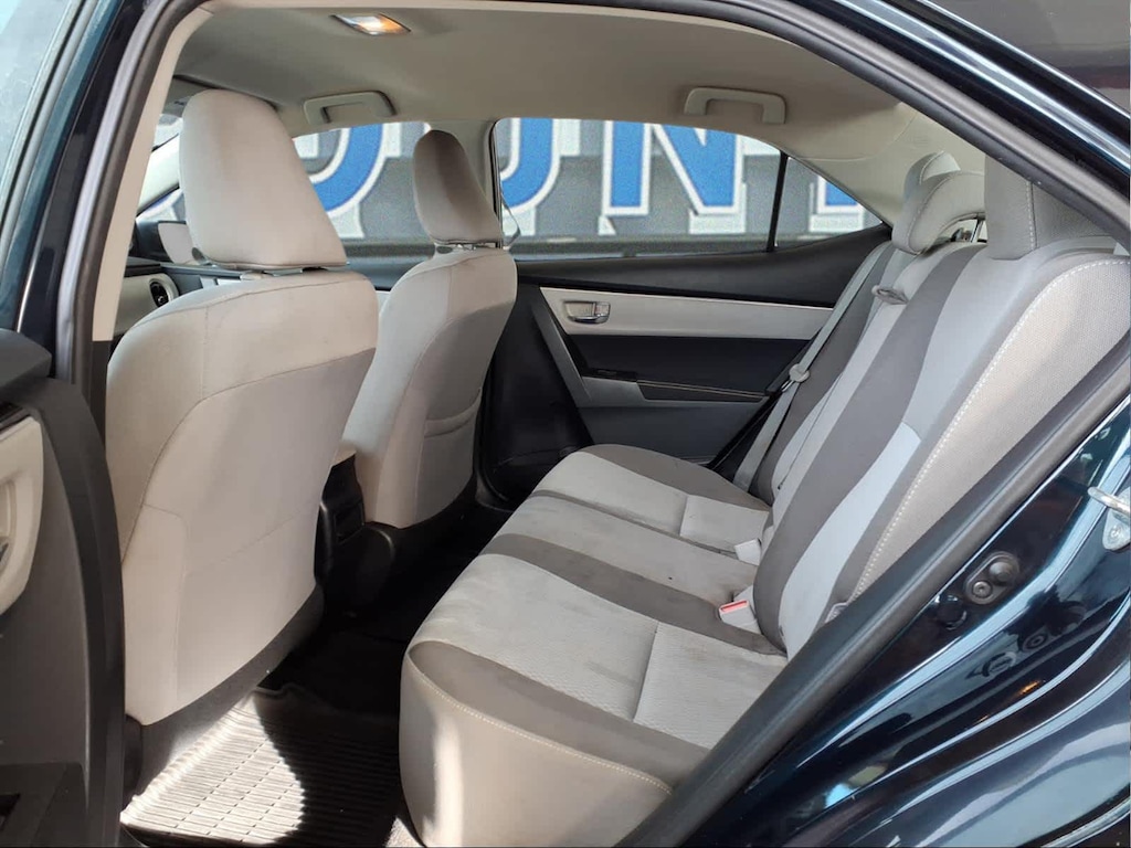 Used 2018 Toyota Corolla LE Sedan