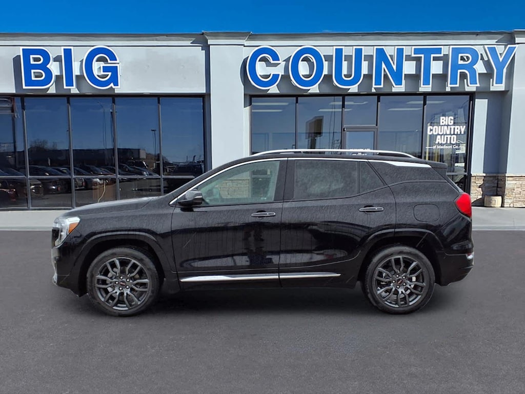 Used 2023 GMC Terrain Denali SUV