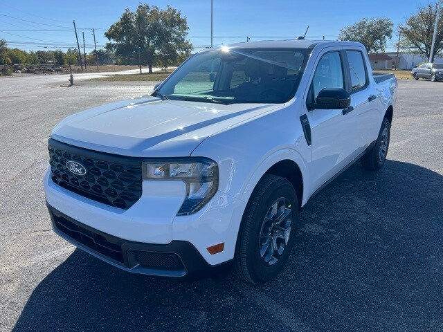 2025 Ford Maverick XLT photo 3