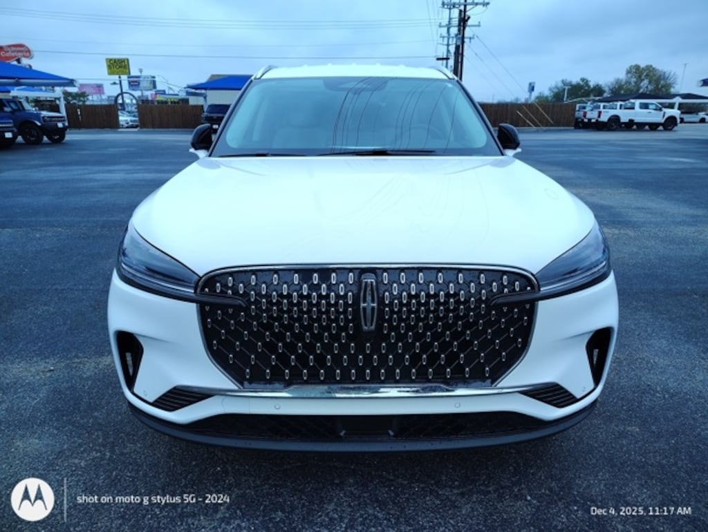 New 2026 Lincoln Aviator Premiere SUV