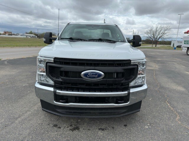 2022 Ford F-350 XL photo 2