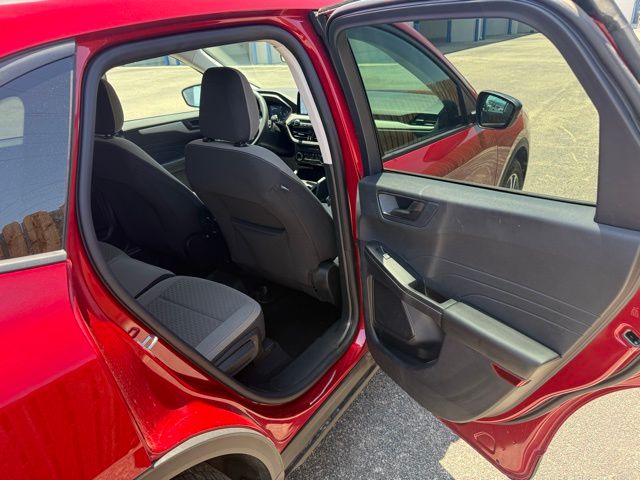 2022 Ford Escape SE - Photo 10