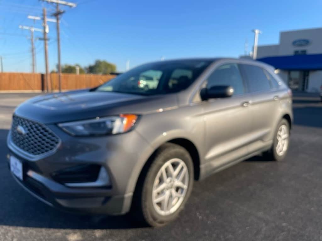 Used 2023 Ford Edge SEL SUV