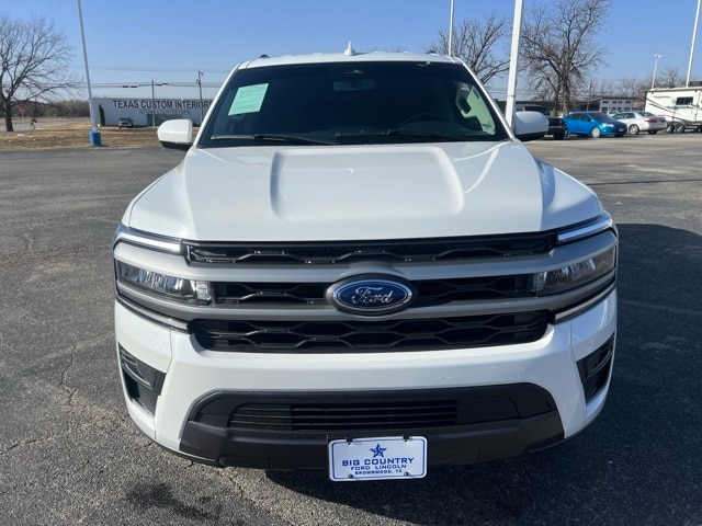 2024 Ford Expedition XLT's photo