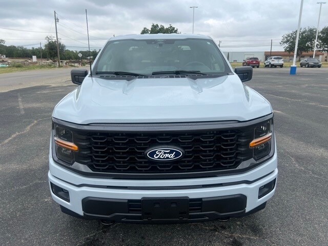 2025 Ford F-150 STX photo 2