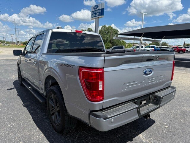 2023 Ford F-150 XLT photo 3