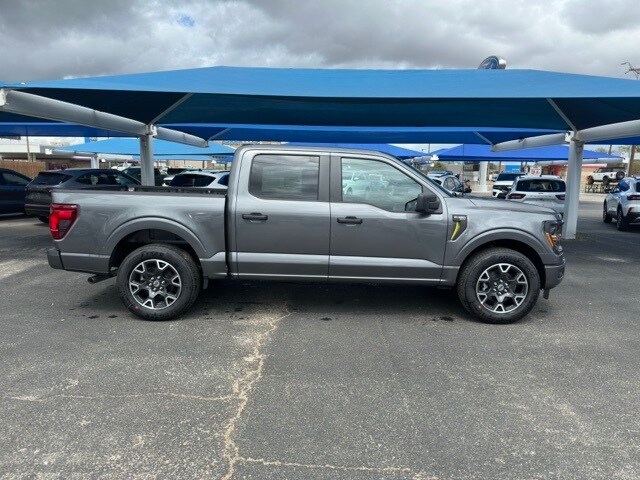 2025 Ford F-150 STX photo 4