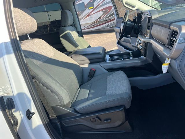 2023 Ford F-150 XLT - Photo 18
