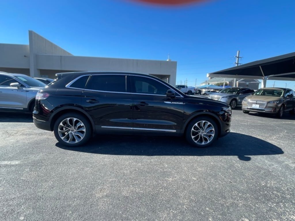 Used 2022 Lincoln Nautilus Reserve SUV