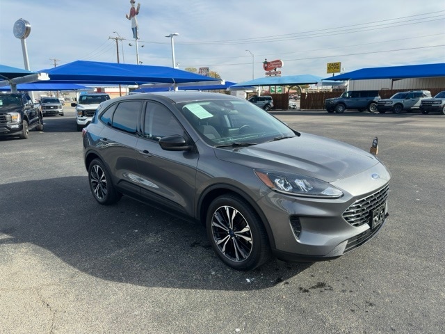 2022 Ford Escape SE