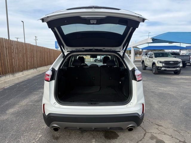 2024 Ford Edge Titanium - Photo 14