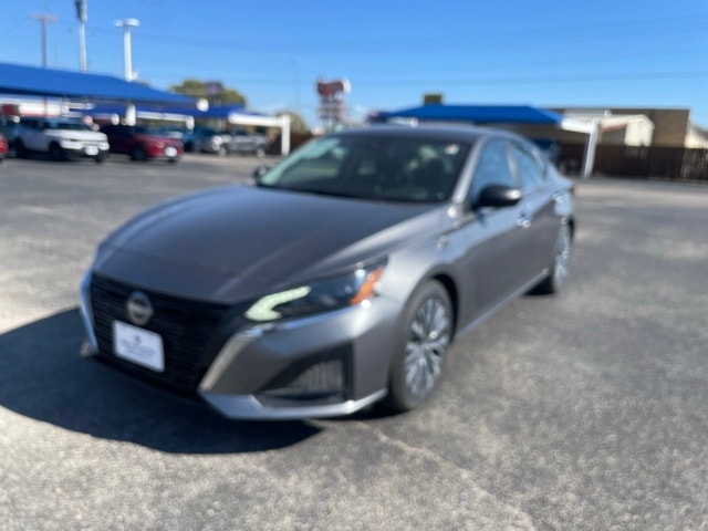 Used 2024 Nissan Altima SV with VIN 1N4BL4DV1RN355343 for sale in Brownwood, TX