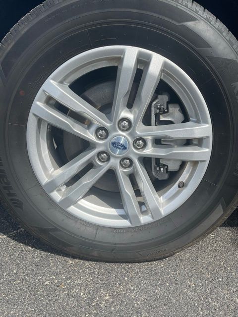 2023 Ford Explorer XLT - Photo 24