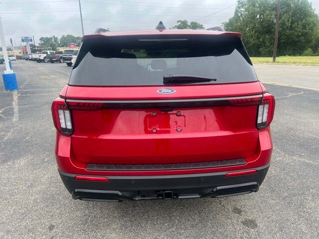 2025 Ford Explorer ST-Line photo 3