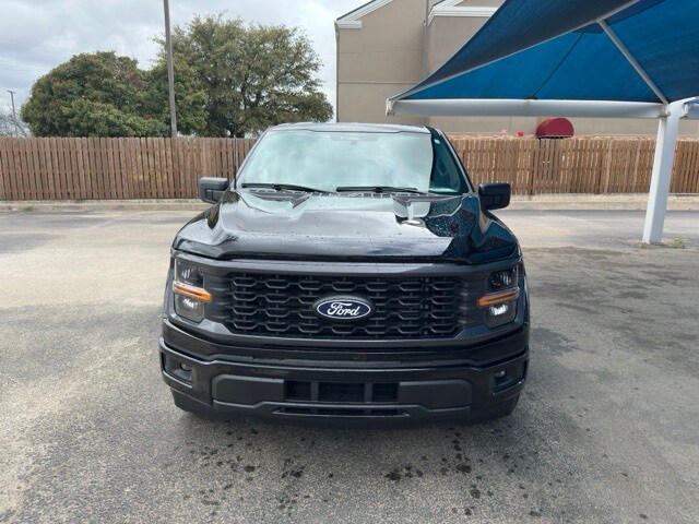 2025 Ford F-150 STX photo 2