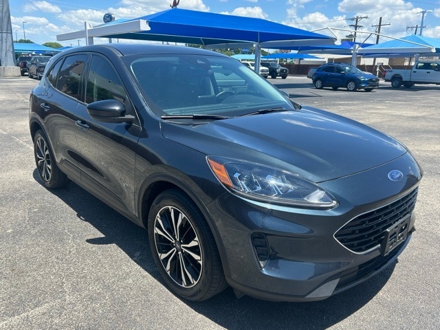 Used 2022 Ford Escape SE with VIN 1FMCU0G68NUA11478 for sale in Brownwood, TX
