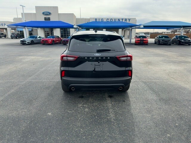 2025 Ford Escape ST-Line photo 4