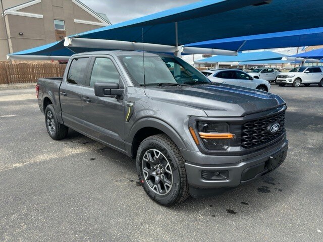2025 Ford F-150 STX photo 3