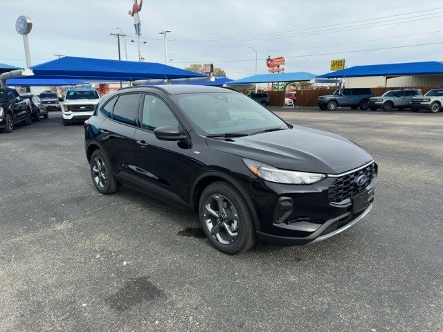 2025 Ford Escape ST-Line photo 2