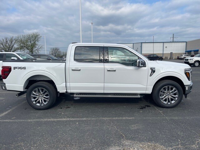 2025 Ford F-150 Lariat photo 4
