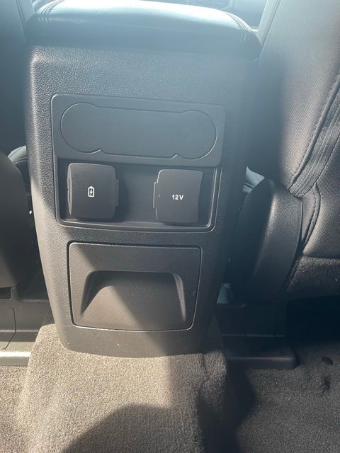 2023 Ford Explorer XLT - Photo 7